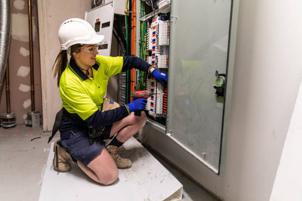 Best Local Electrician Companies  in Anahuac, TX